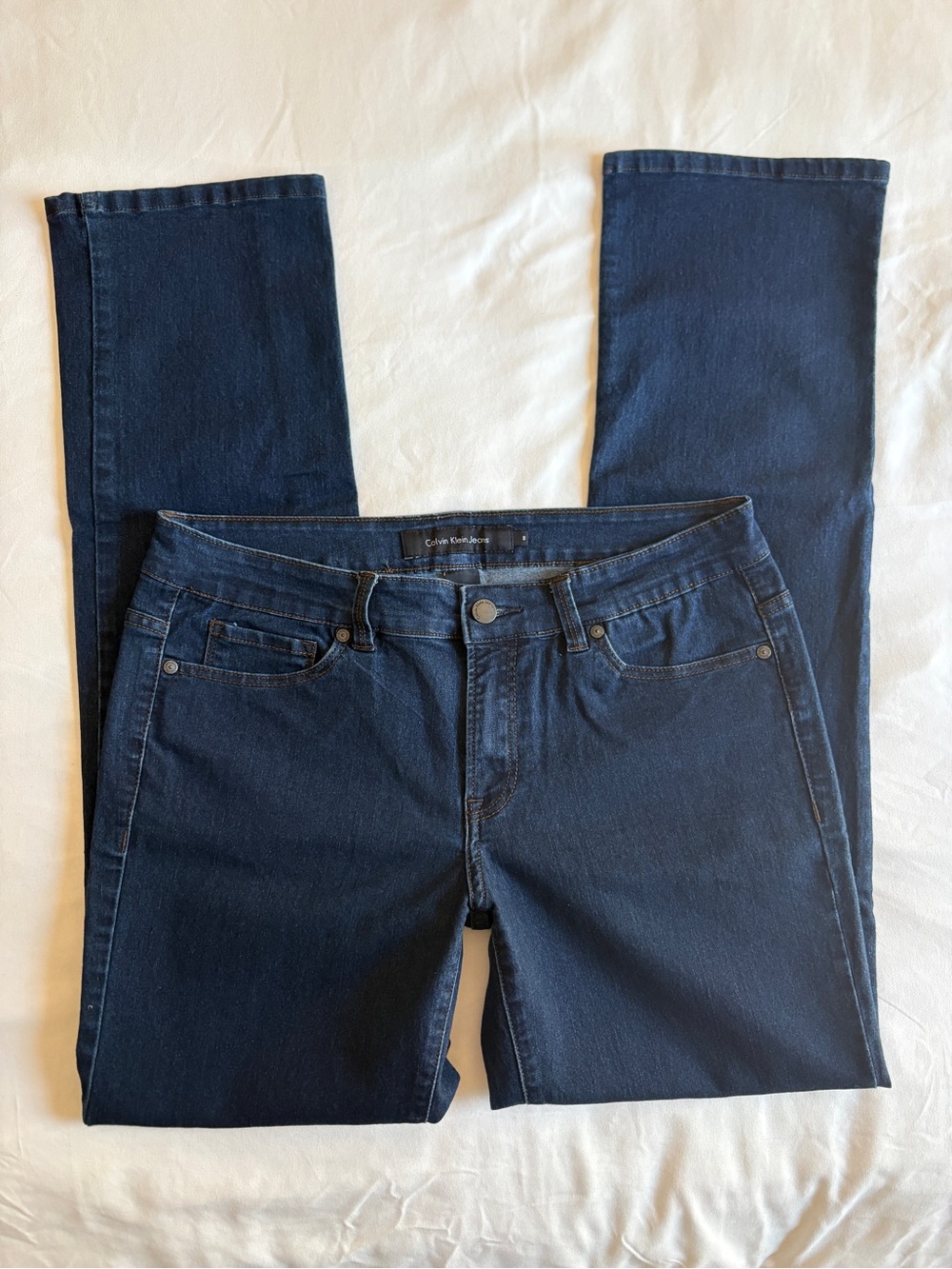 Calvin Klein Dark Wash Slim Leg Jeans Mid Rise Classic Denim CK Designer